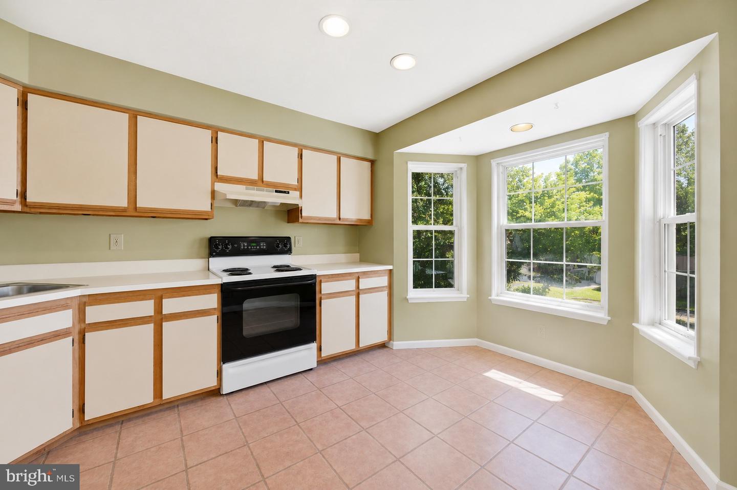 700 Bradford Ter #184 Property Photo 10