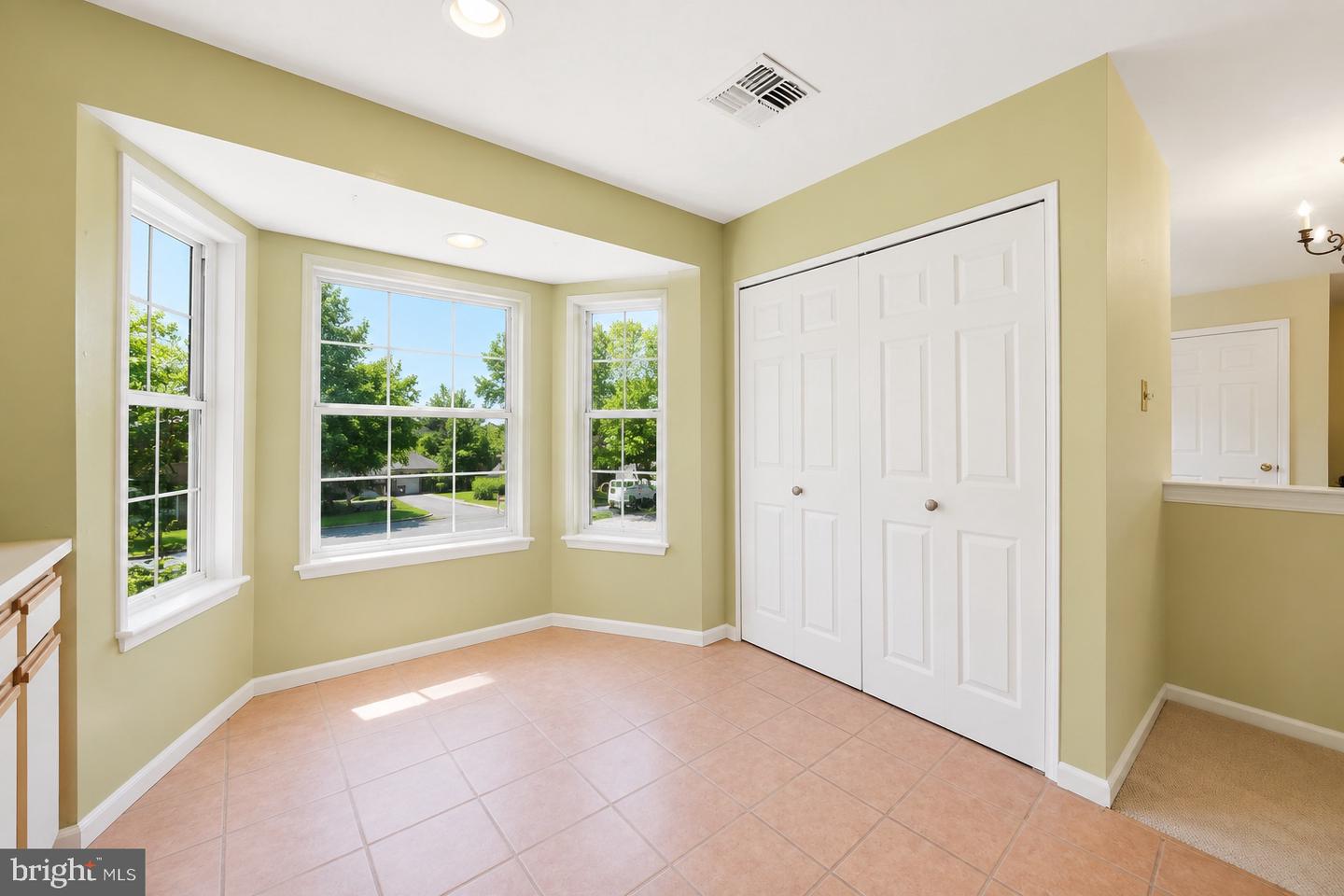 700 Bradford Ter #184 Property Photo 11