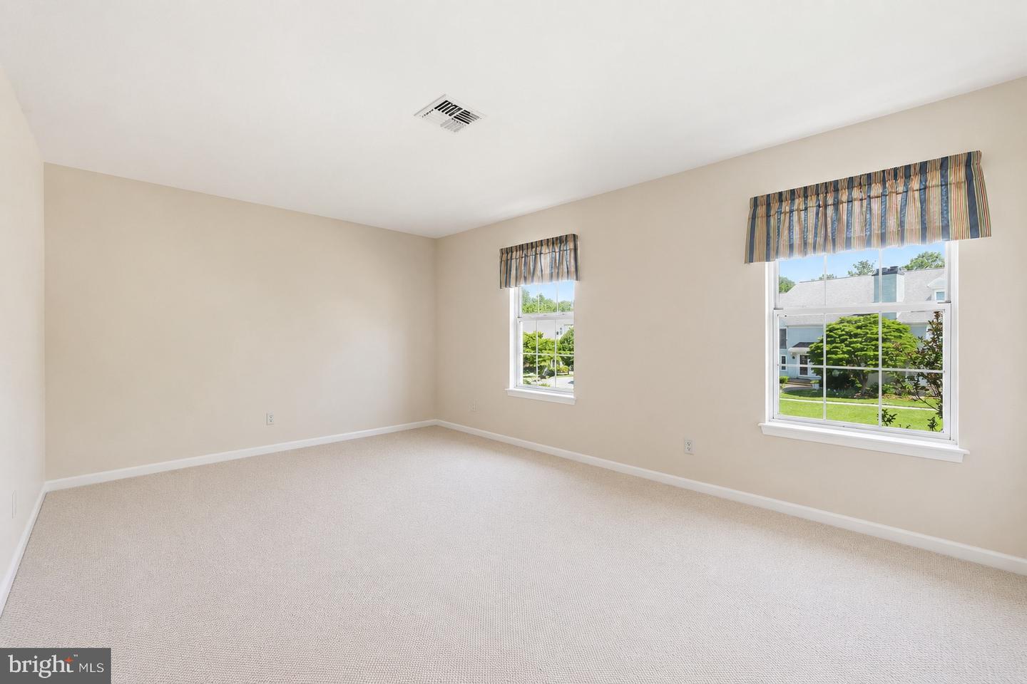 700 Bradford Ter #184 Property Photo 13