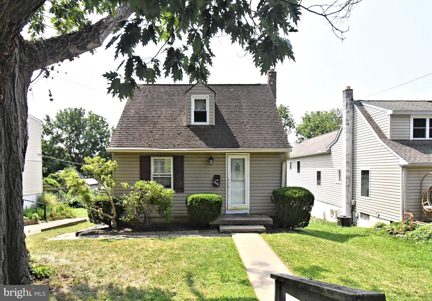 889 Old Lancaster Rd Property Photo 1