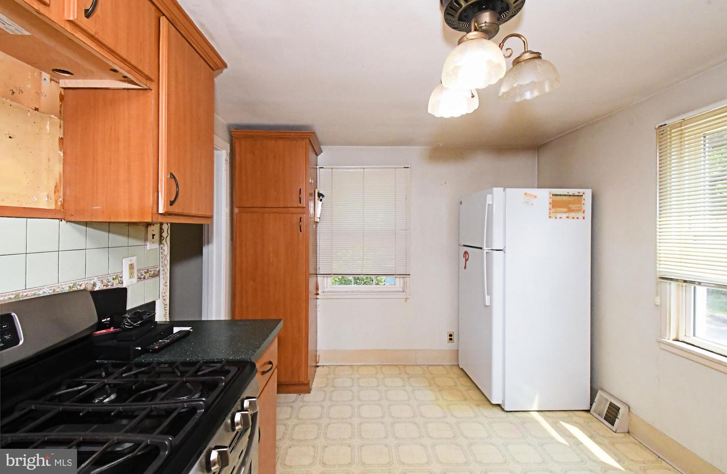 889 Old Lancaster Rd Property Photo 14