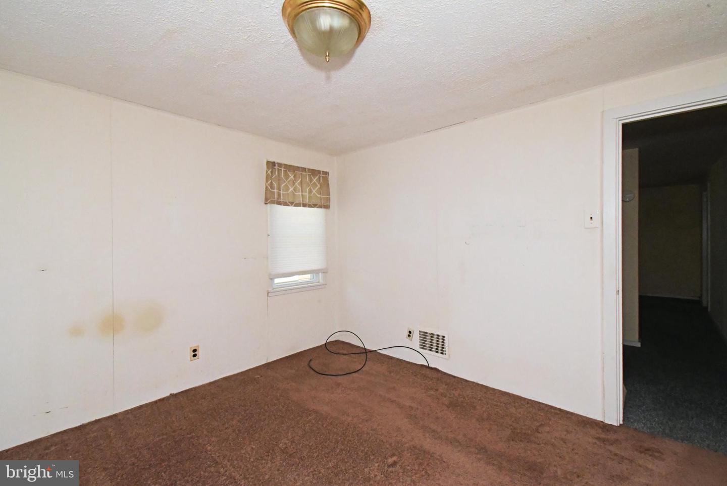 889 Old Lancaster Rd Property Photo 24