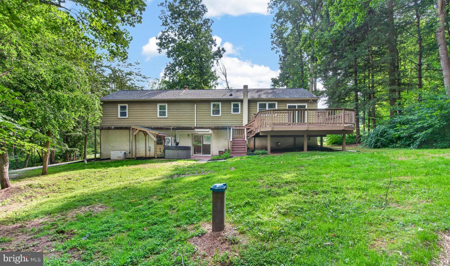 90 Schoolhouse Ln Property Photo 46