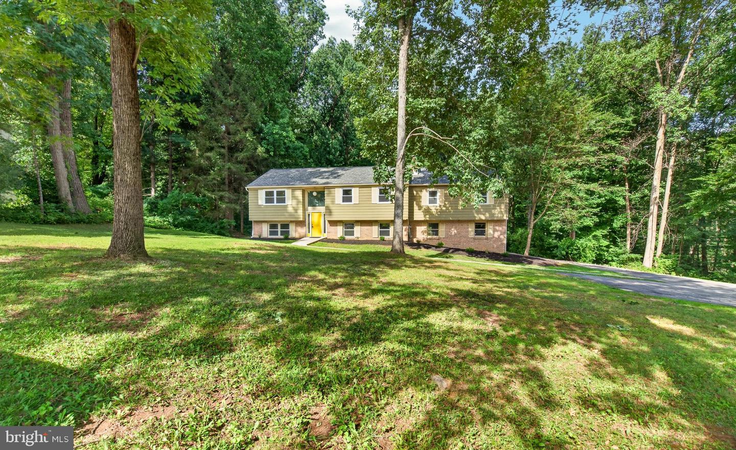 90 Schoolhouse Ln Property Photo 48