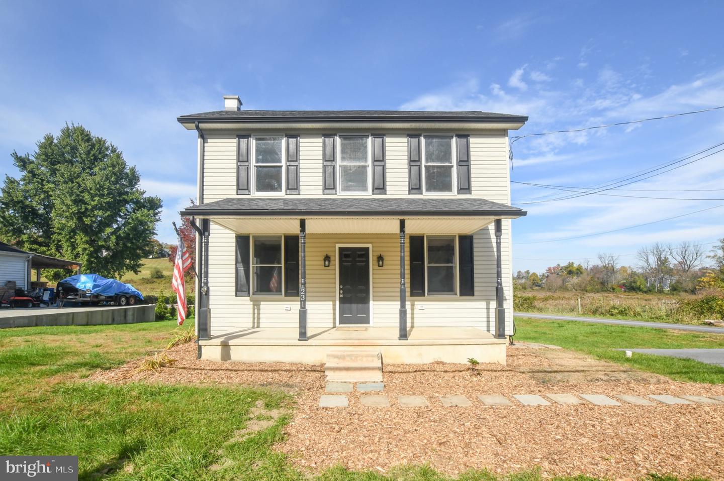 231 State Rd Property Photo 1
