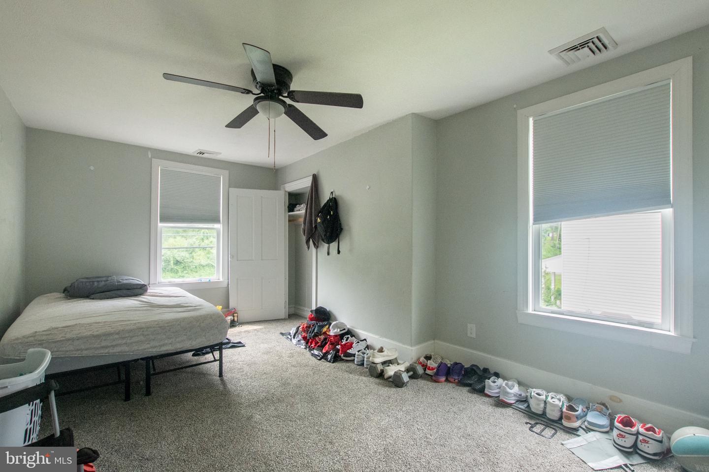 231 State Rd Property Photo 16