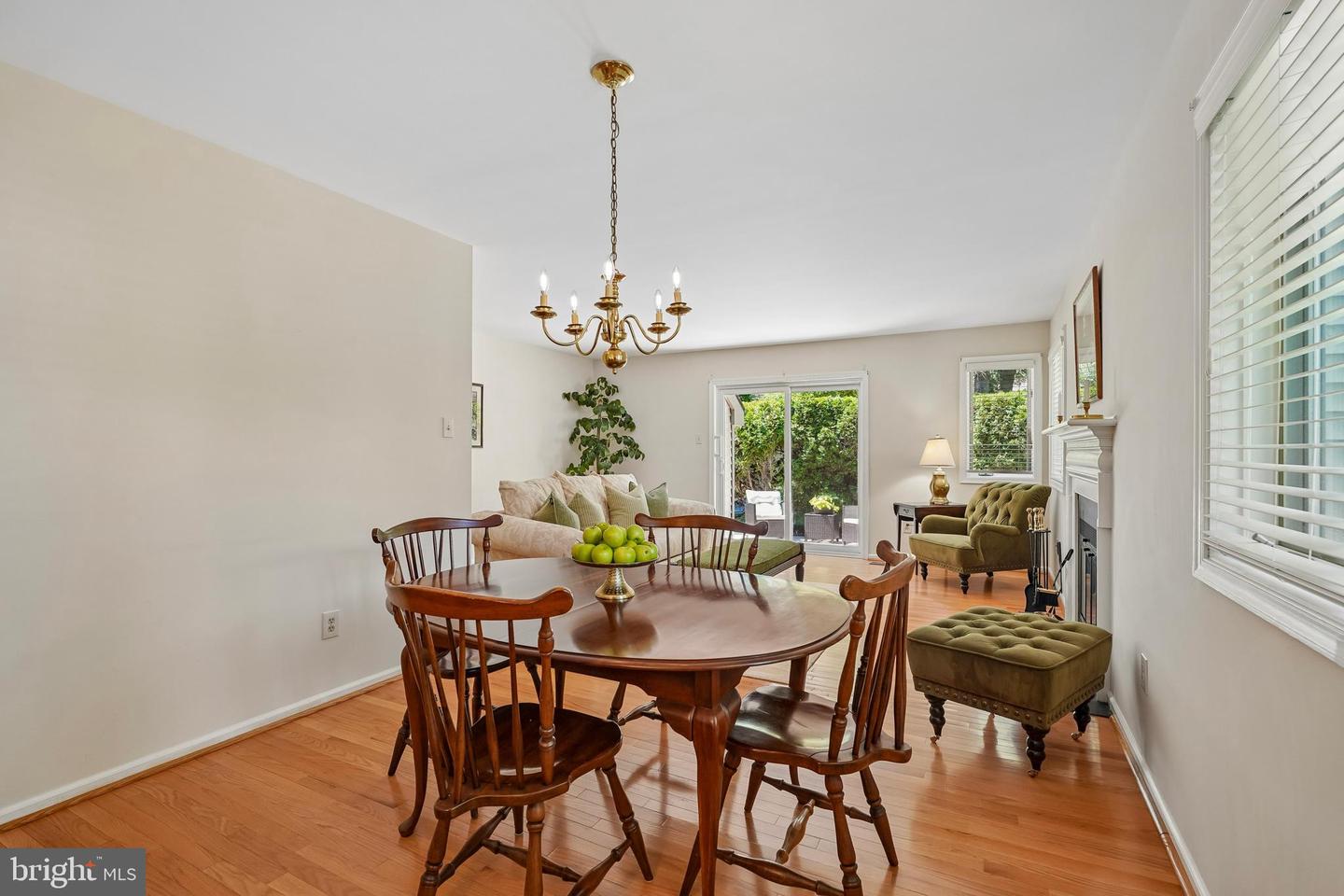 471 Eaton Way #471 Property Photo 3