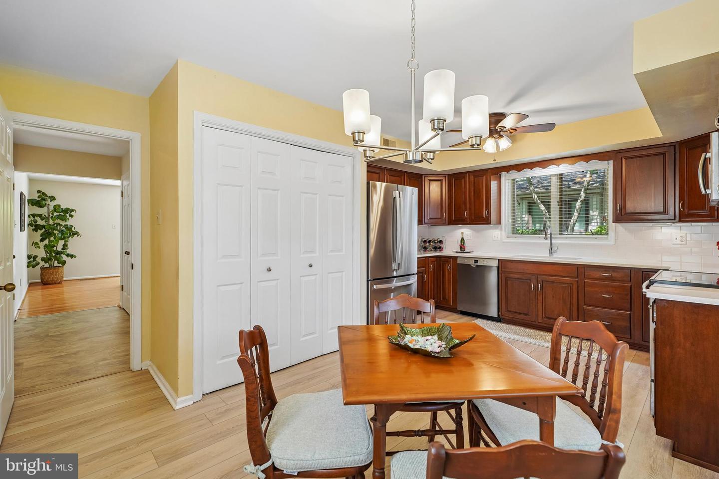 471 Eaton Way #471 Property Photo 7