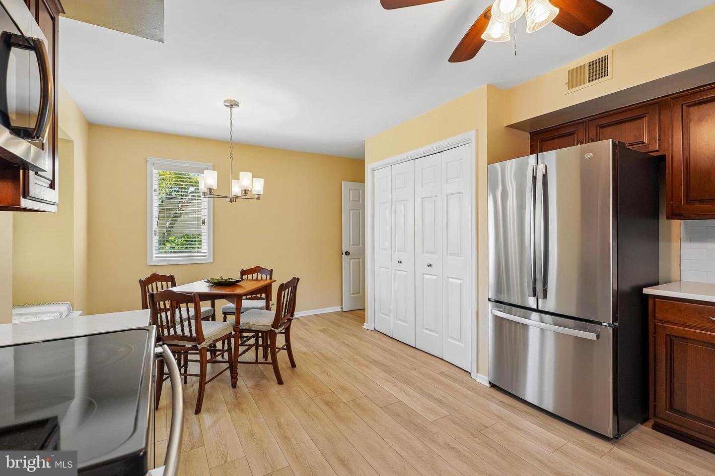 471 Eaton Way #471 Property Photo 8