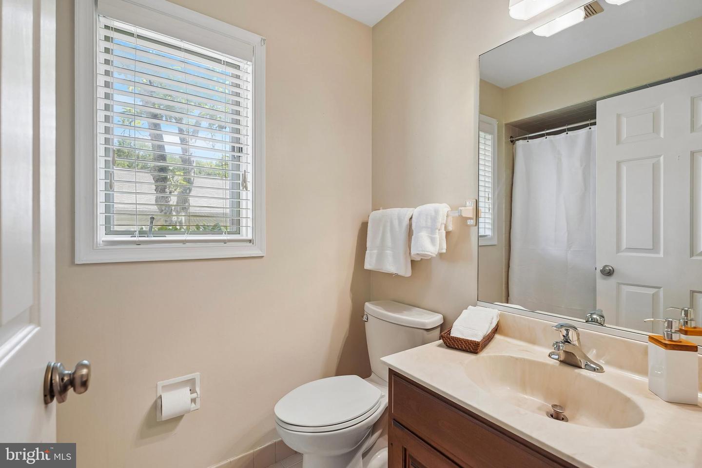 471 Eaton Way #471 Property Photo 16