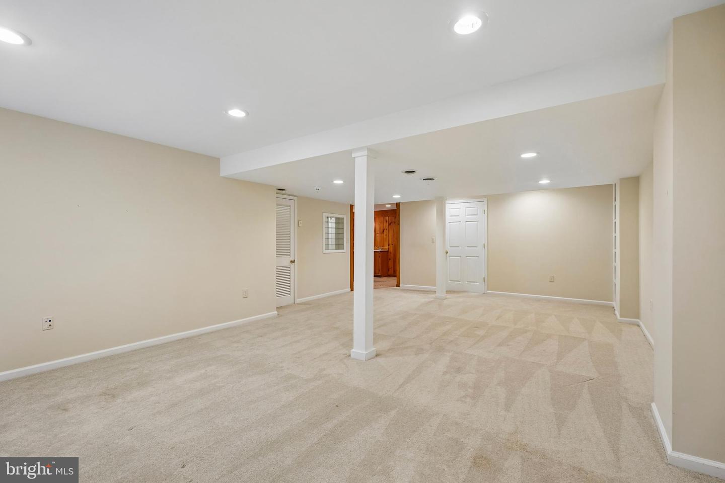 471 Eaton Way #471 Property Photo 18
