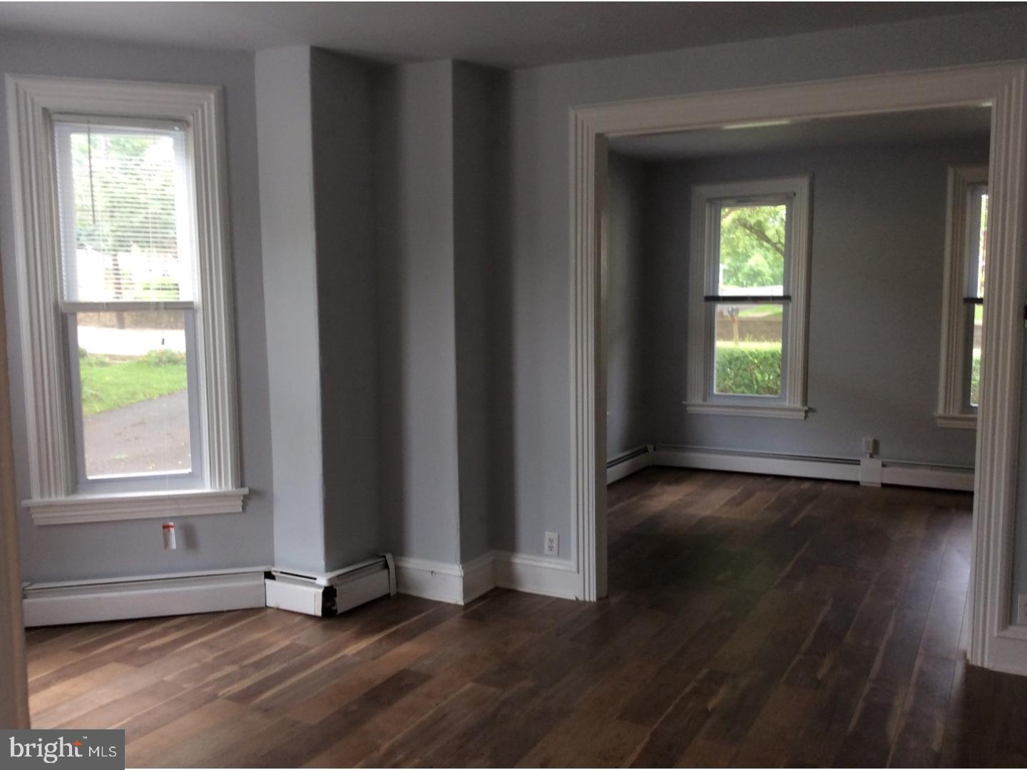 1041 E Schuylkill Rd Property Photo 4