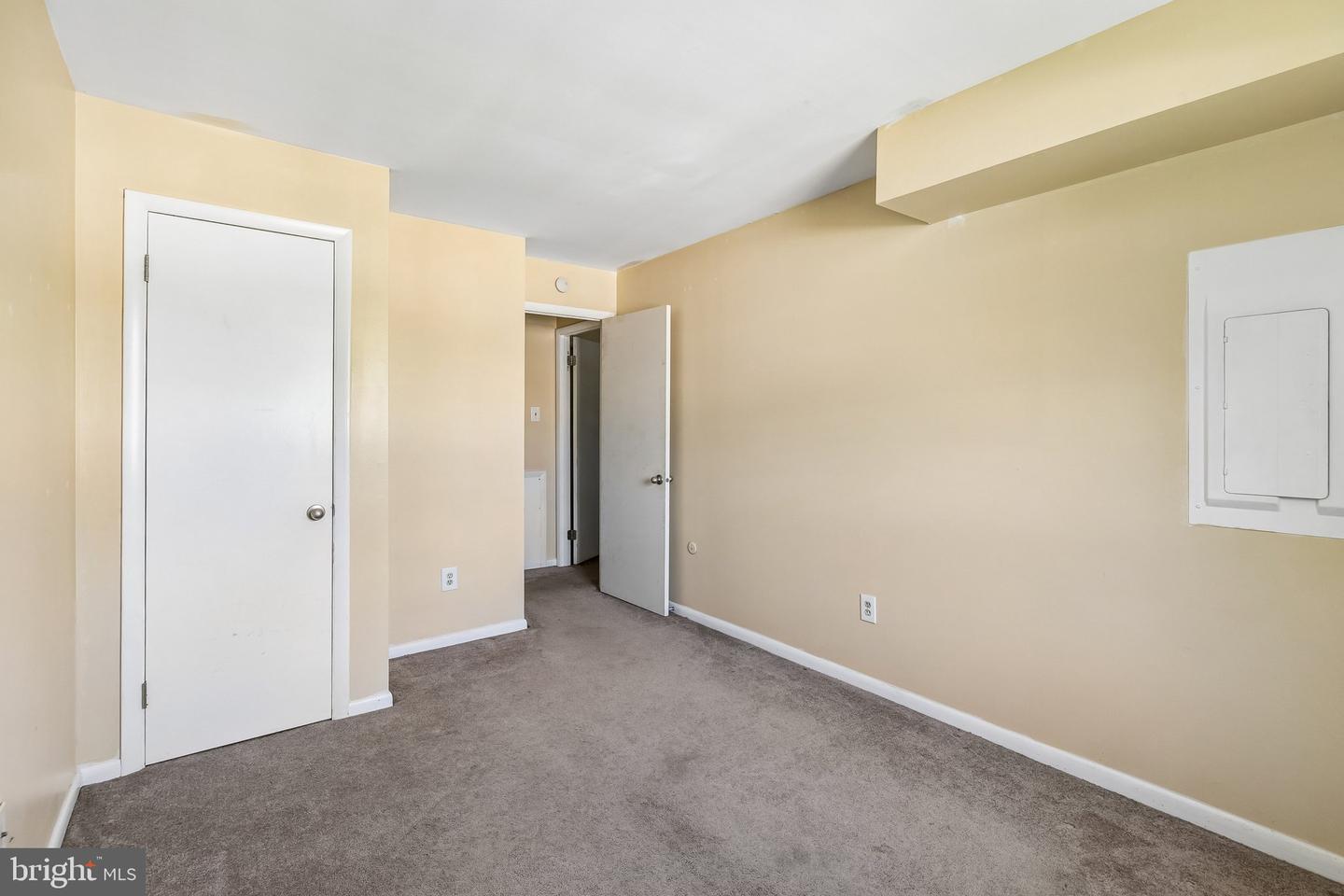 2419 Pond View Dr Property Photo 14