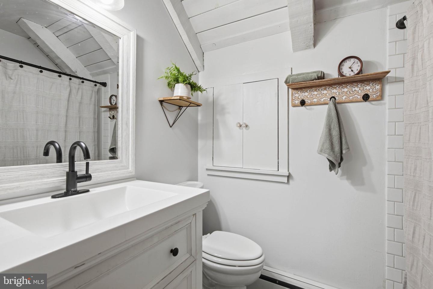 9 Rockland Way Property Photo 22