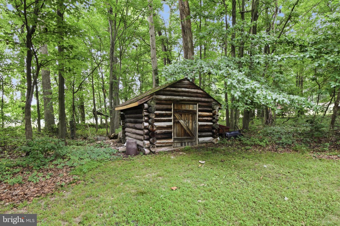 9 Rockland Way Property Photo 38