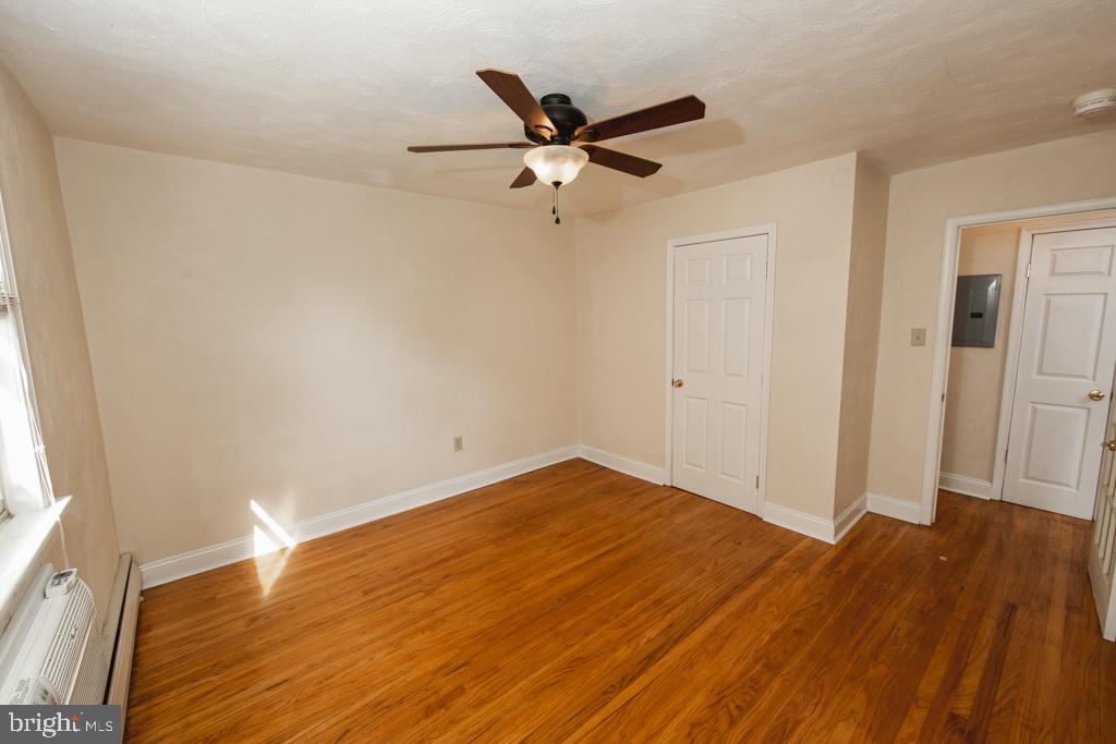231 Sharpless St #2f Property Photo 10