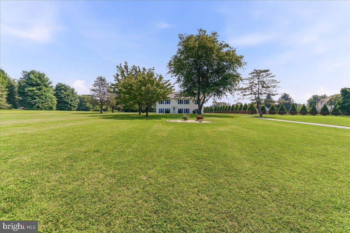 300 Duck Farm Rd Property Photo 2