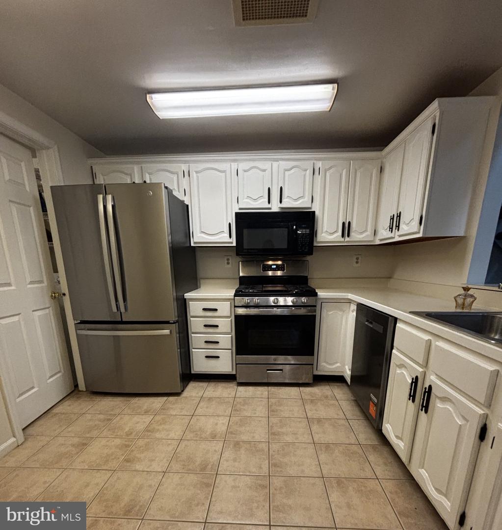 710 Mountainview Dr #710 Property Photo 8