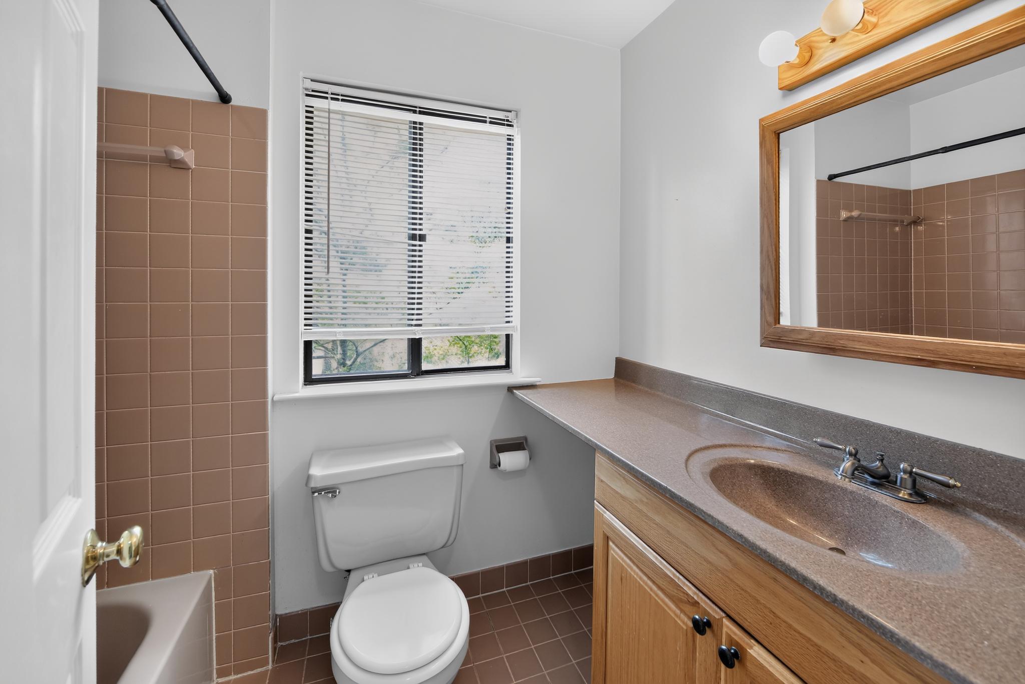 710 Mountainview Dr #710 Property Photo 16