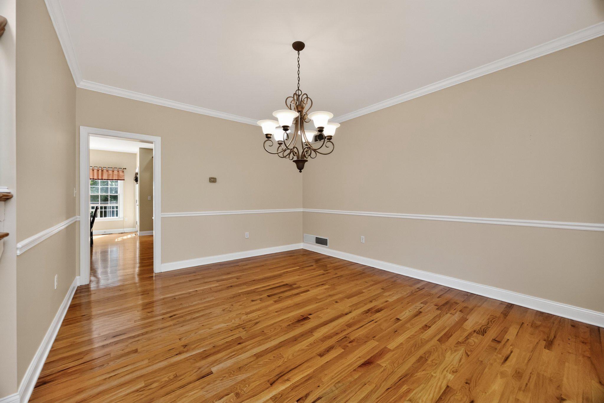 1084 Kaolin Rd Property Photo 13