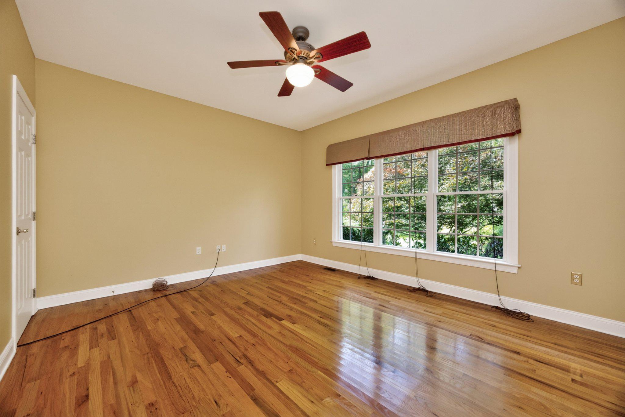 1084 Kaolin Rd Property Photo 27