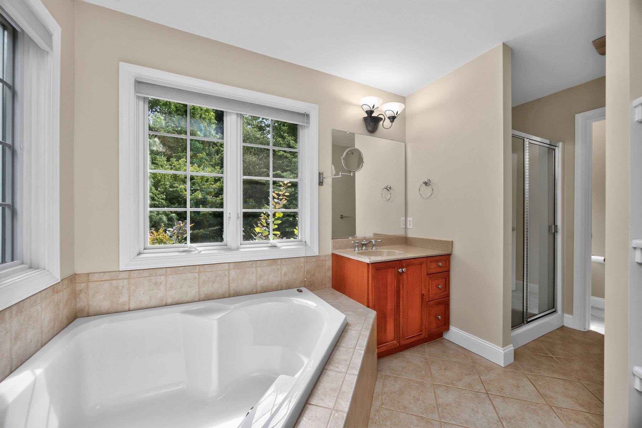 1084 Kaolin Rd Property Photo 32