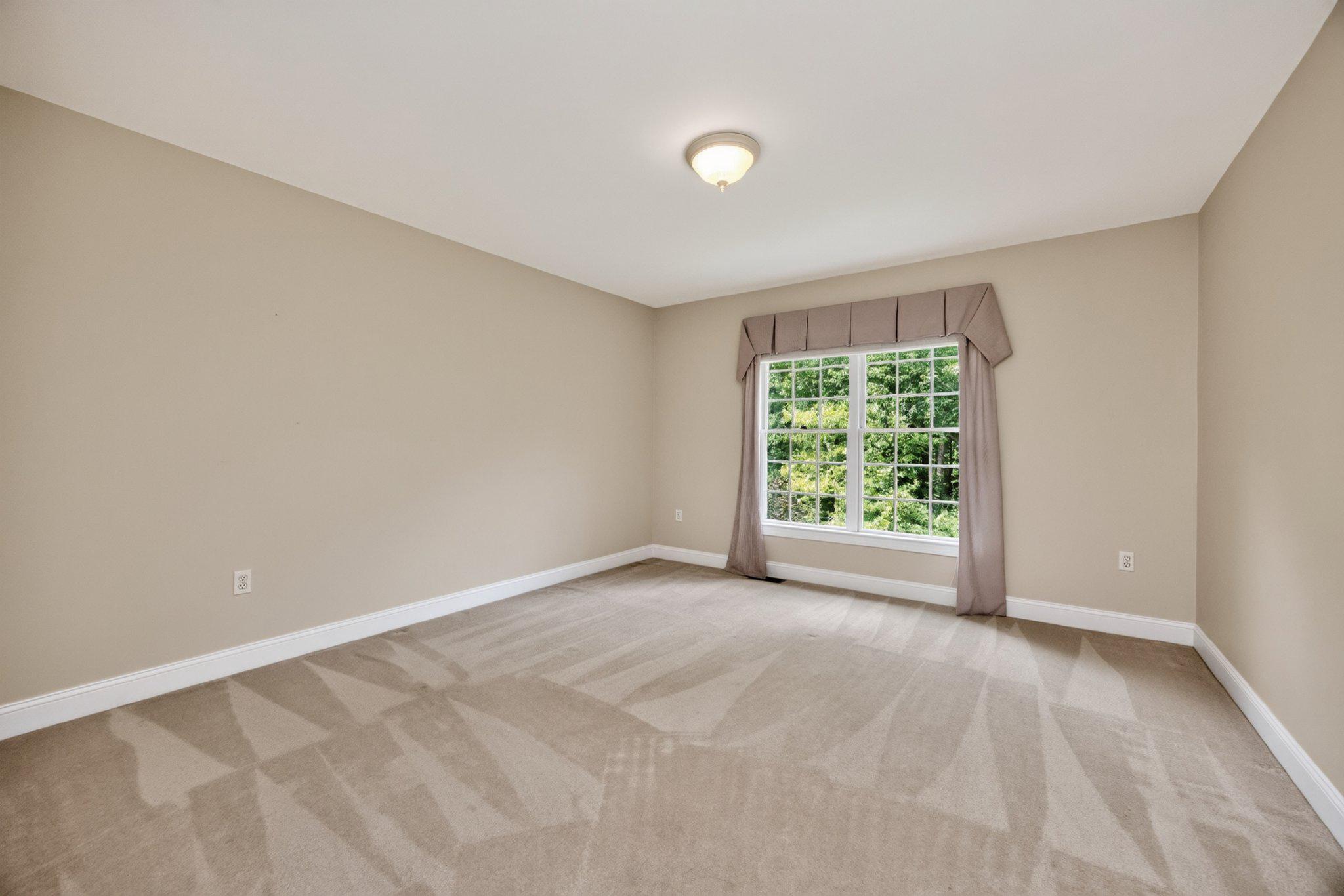 1084 Kaolin Rd Property Photo 39