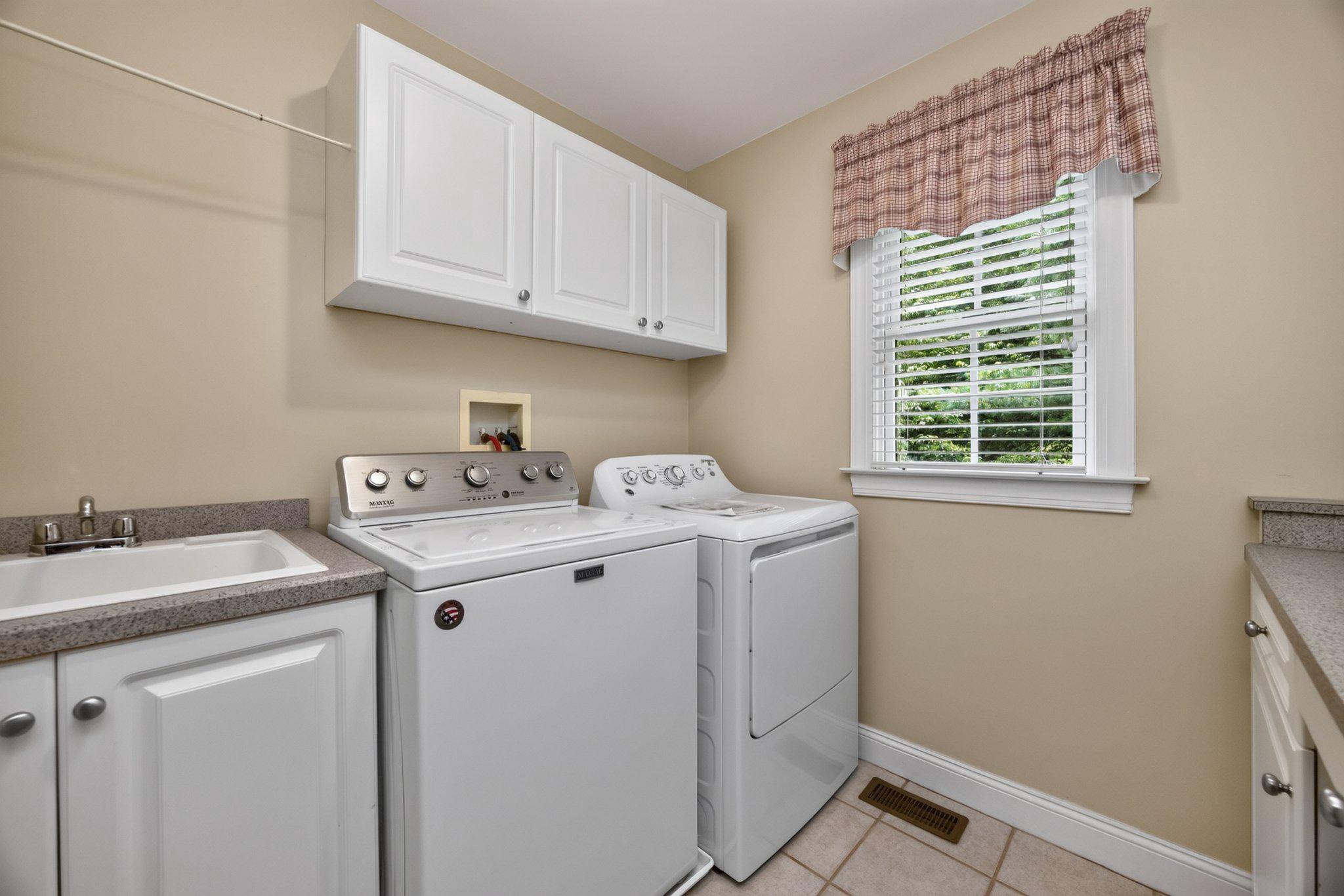 1084 Kaolin Rd Property Photo 45