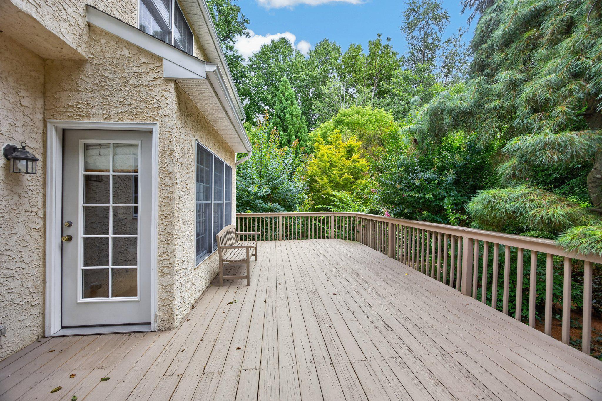 1084 Kaolin Rd Property Photo 73