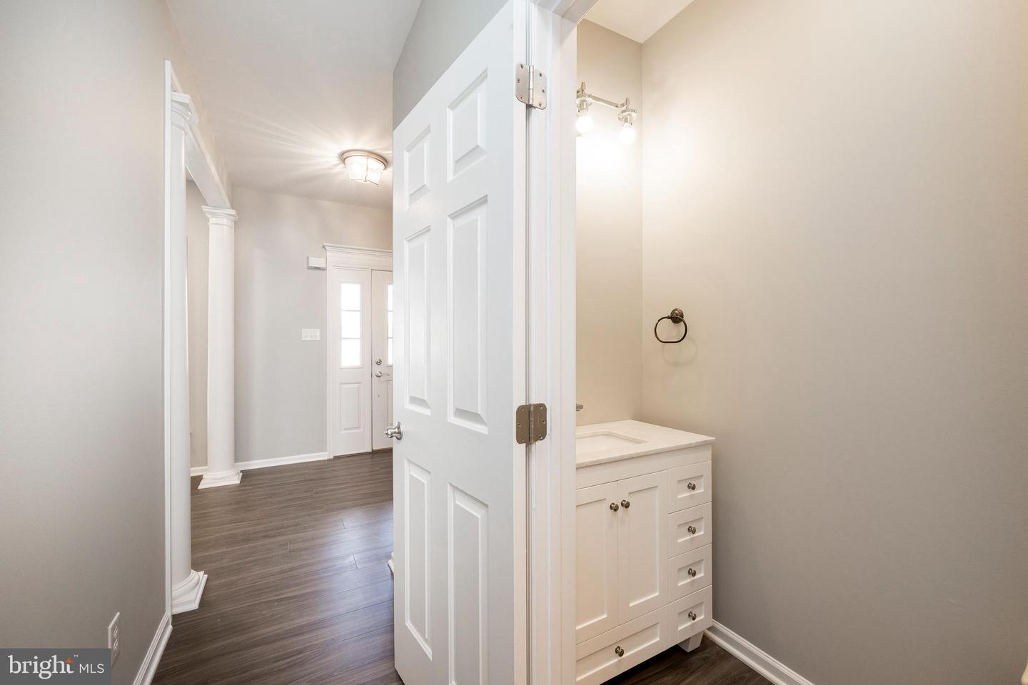 443 Wharton #32 Property Photo 15