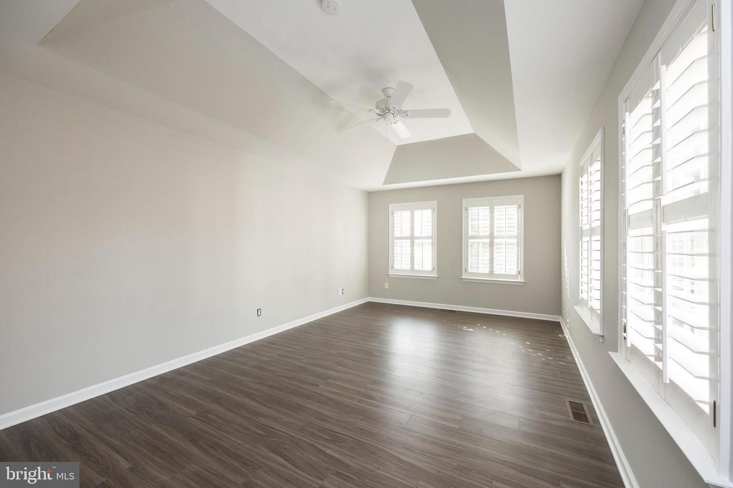443 Wharton #32 Property Photo 16