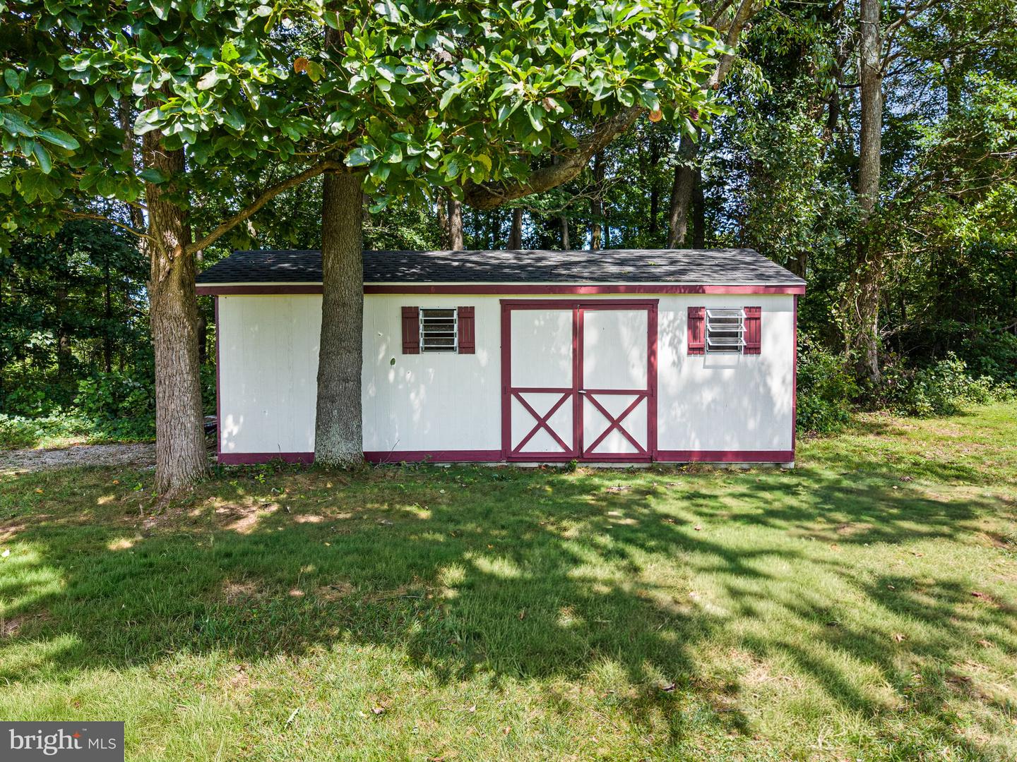 135 Chelsey Dr Property Photo 36