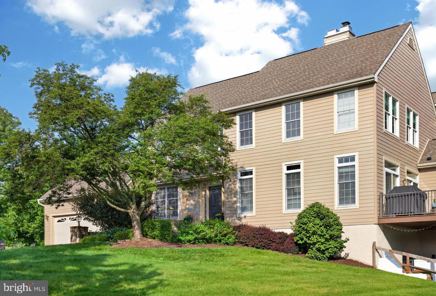 1307 CIRCLE DR