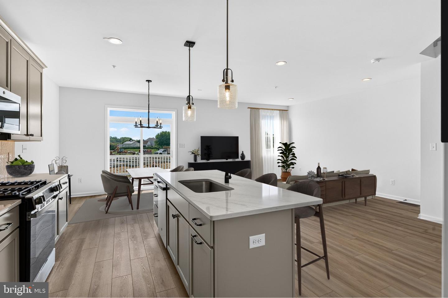 143 Vienna Blvd #84 Property Photo 1