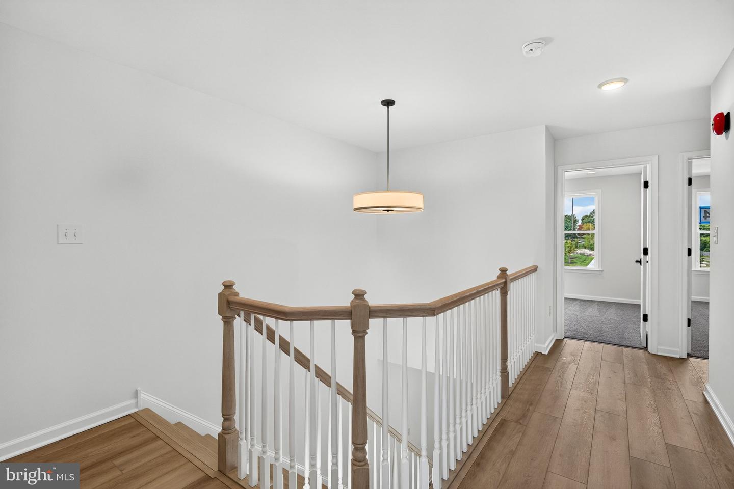 143 Vienna Blvd #84 Property Photo 8