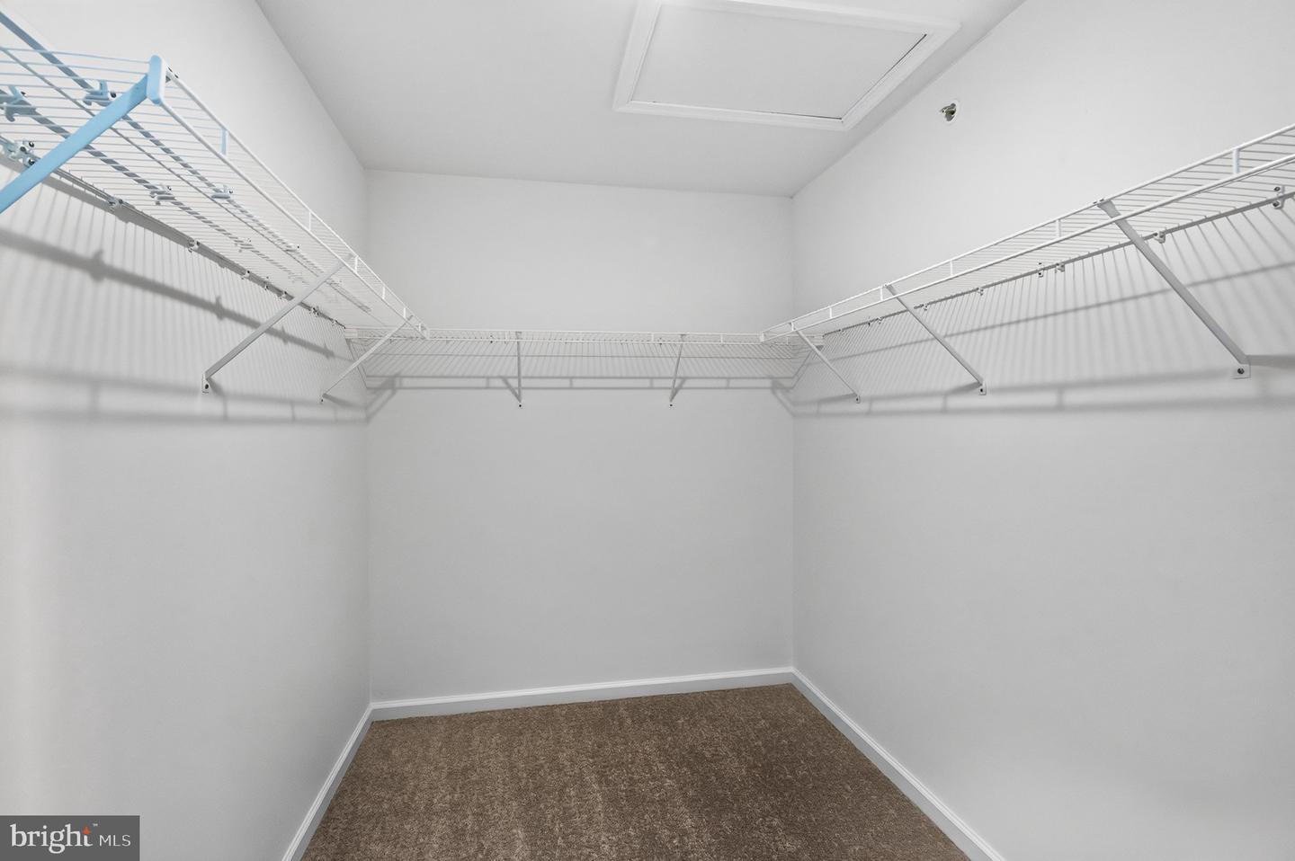 143 Vienna Blvd #84 Property Photo 13