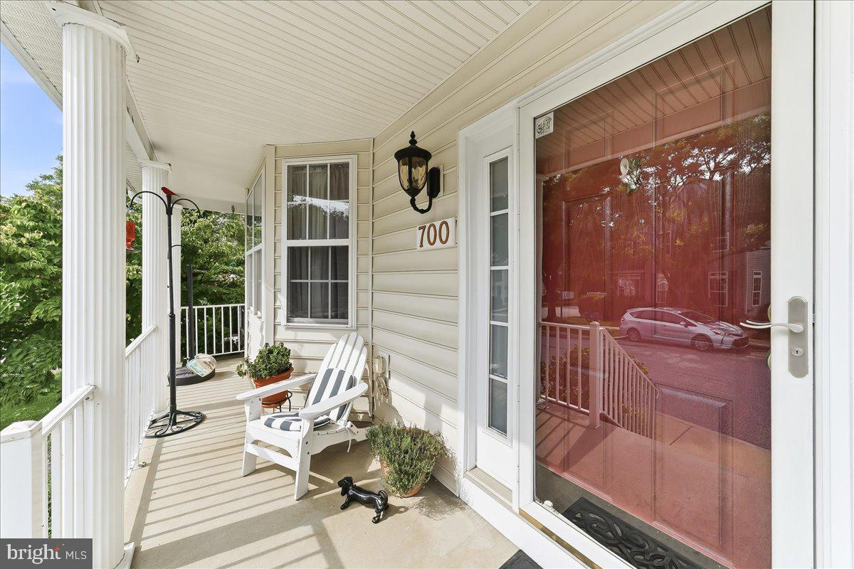 700 Arbor Ln Property Photo 11