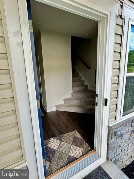 210 Chase Dr Property Photo 2