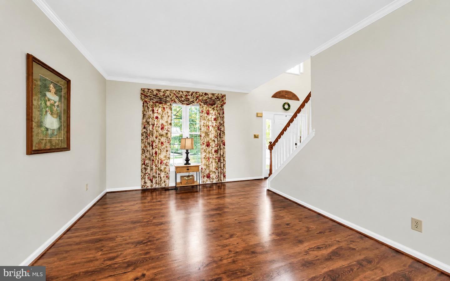 26 Seneca Ct Property Photo 7