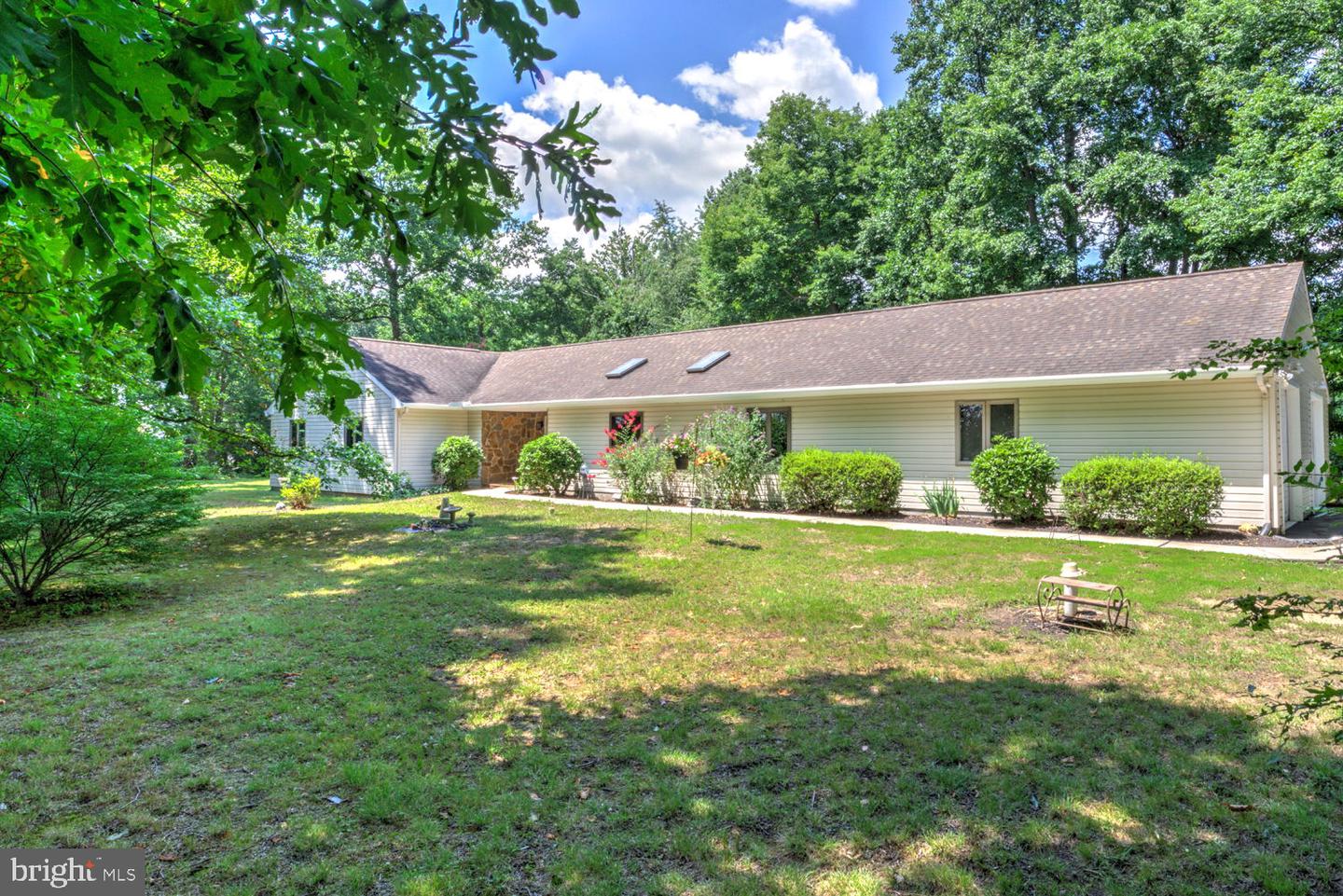 10 Grow Rd Property Photo 1