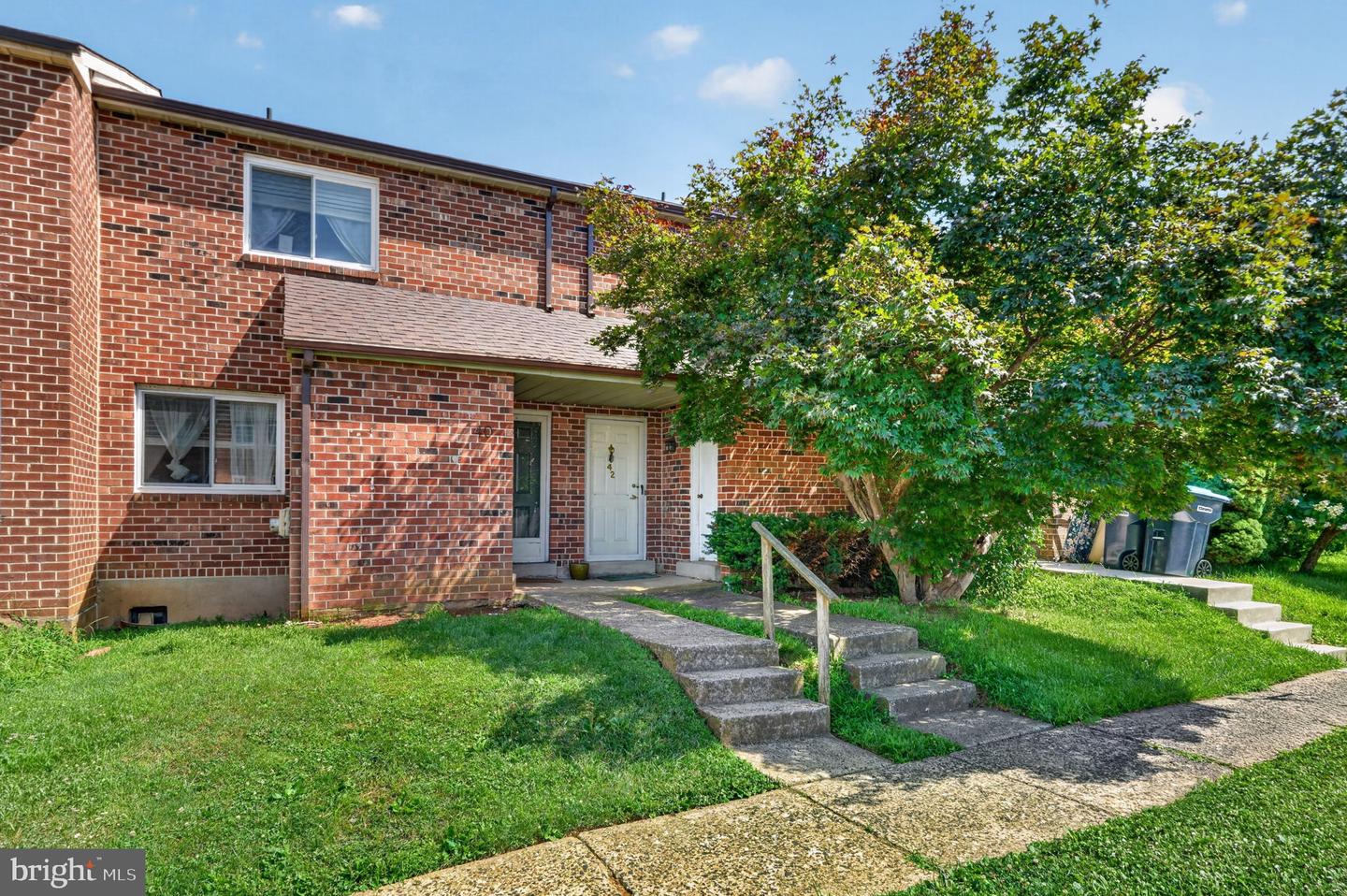 42 MARKEL RD