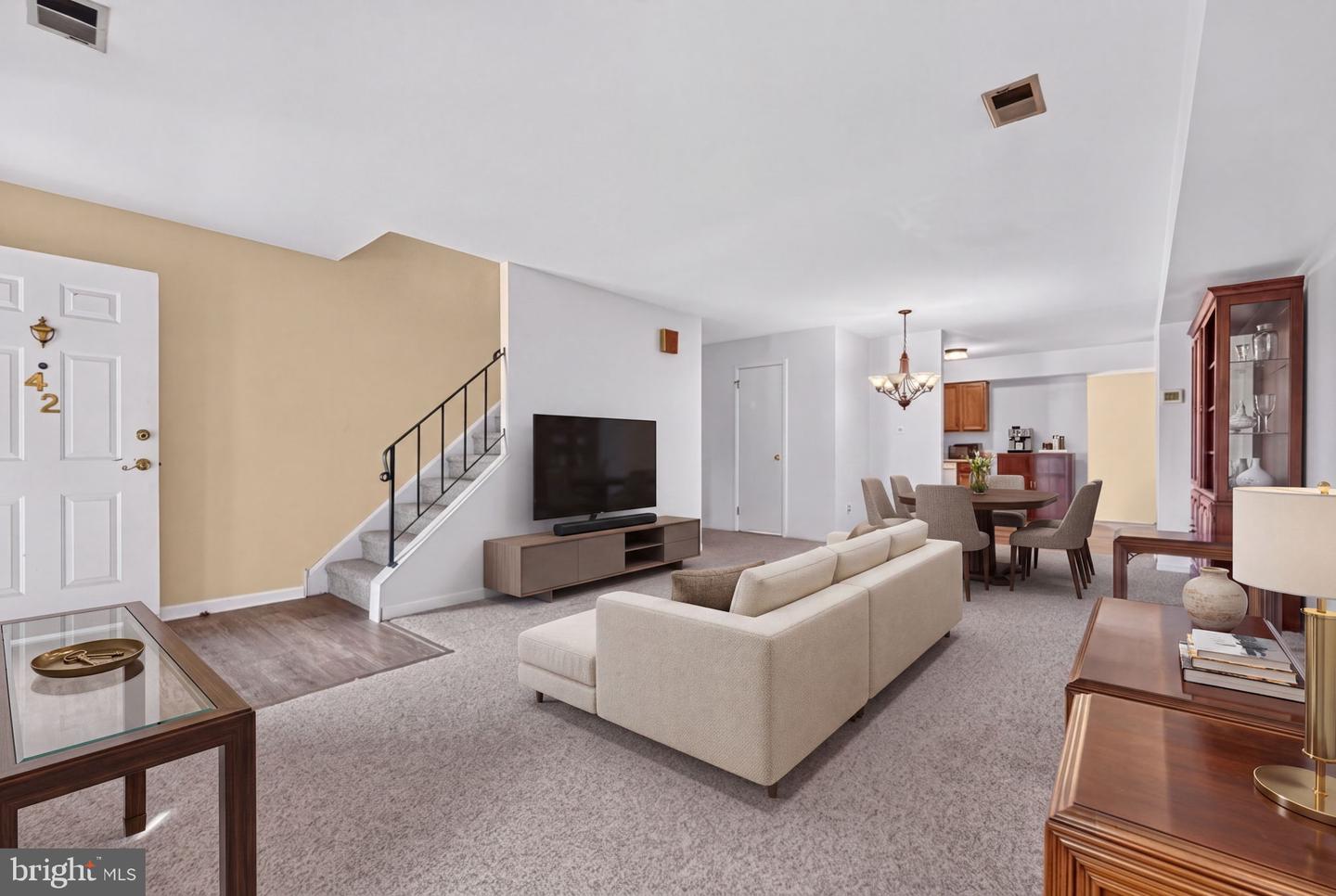42 Markel Rd Property Photo 6