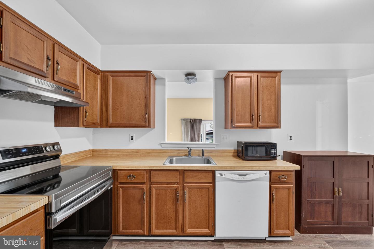 42 Markel Rd Property Photo 13