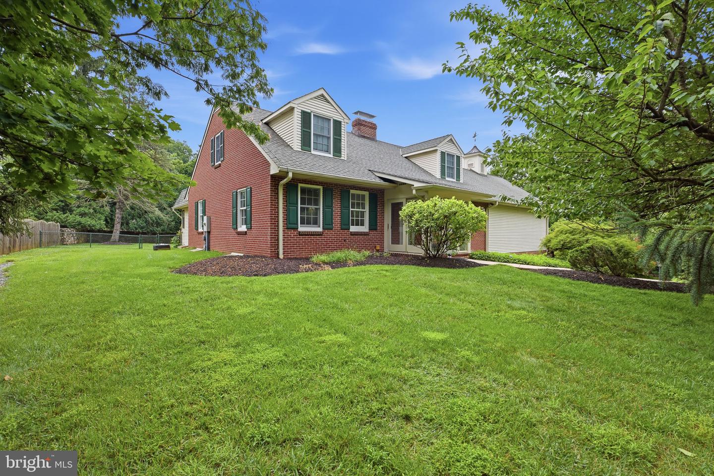 604 Kennett Pike Property Photo 1