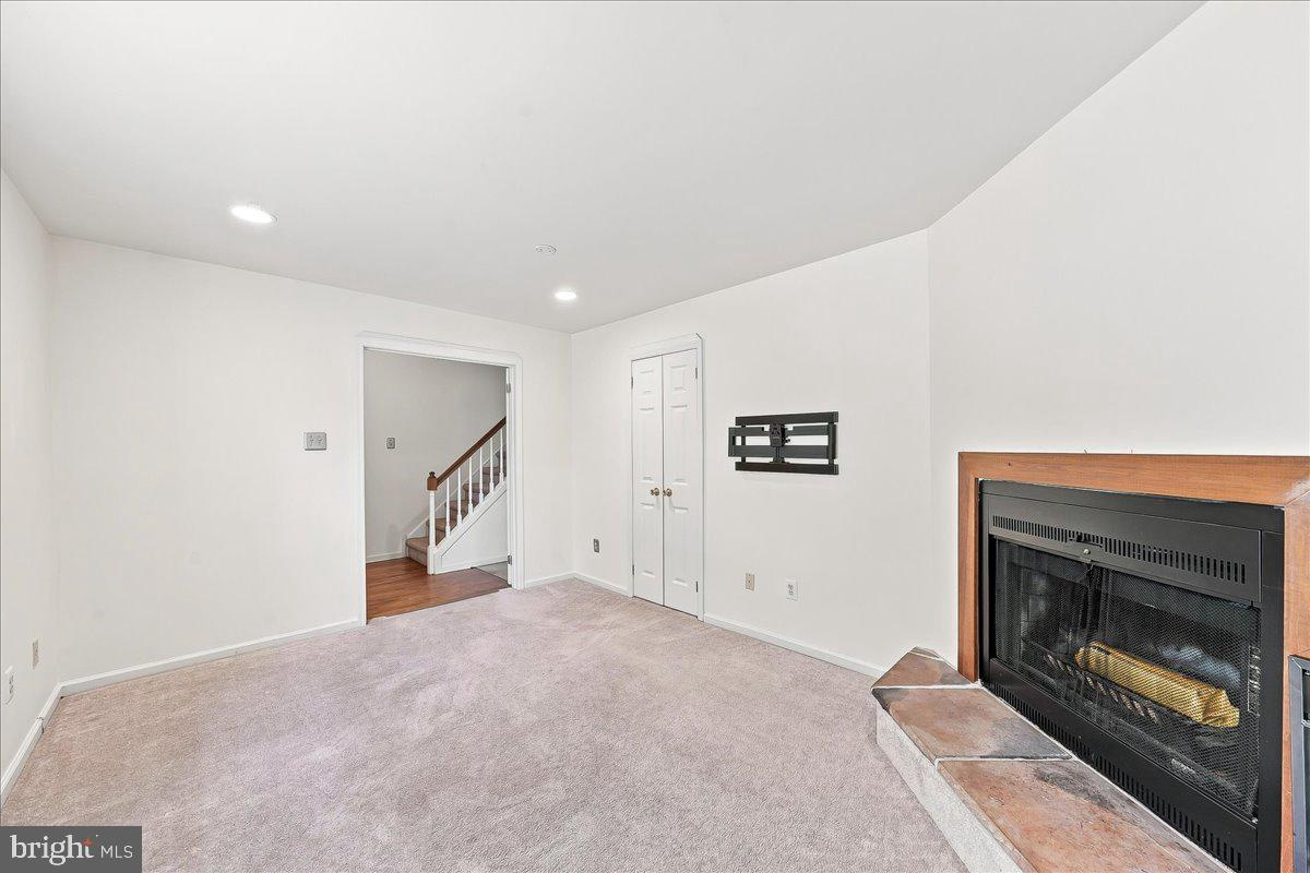 14 Algonquin Ct Property Photo 5