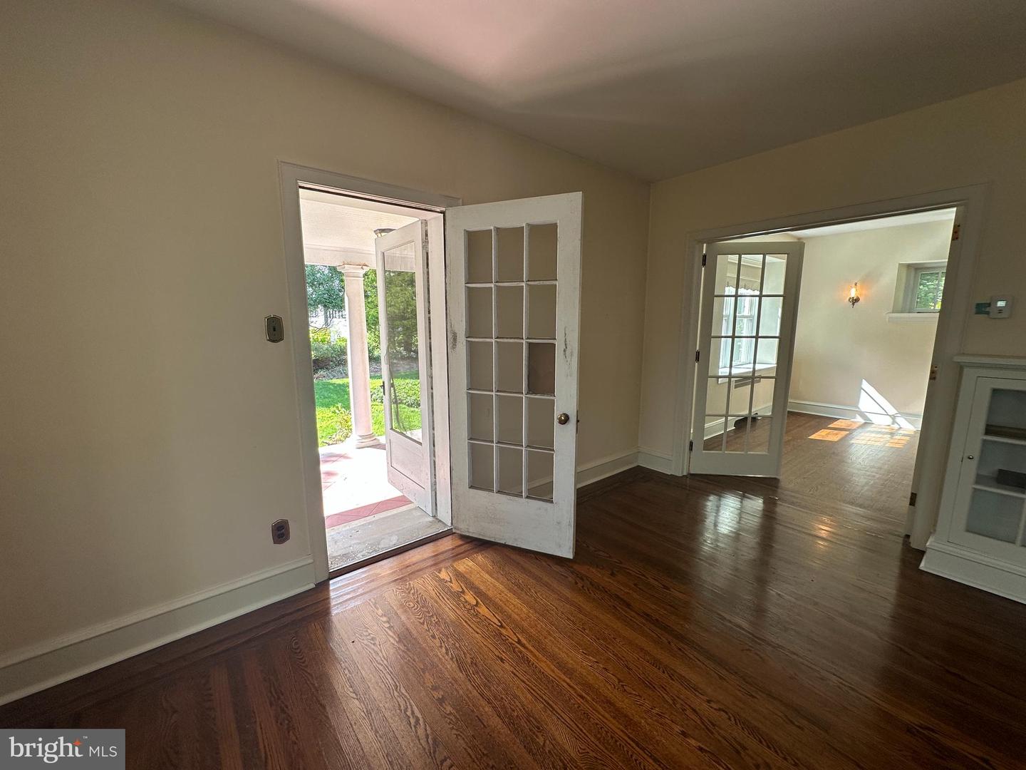 4813 Horseshoe Pike Property Photo 18