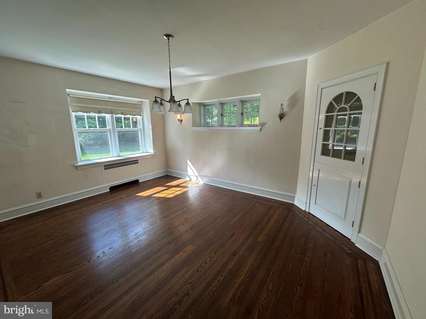 4813 Horseshoe Pike Property Photo 22