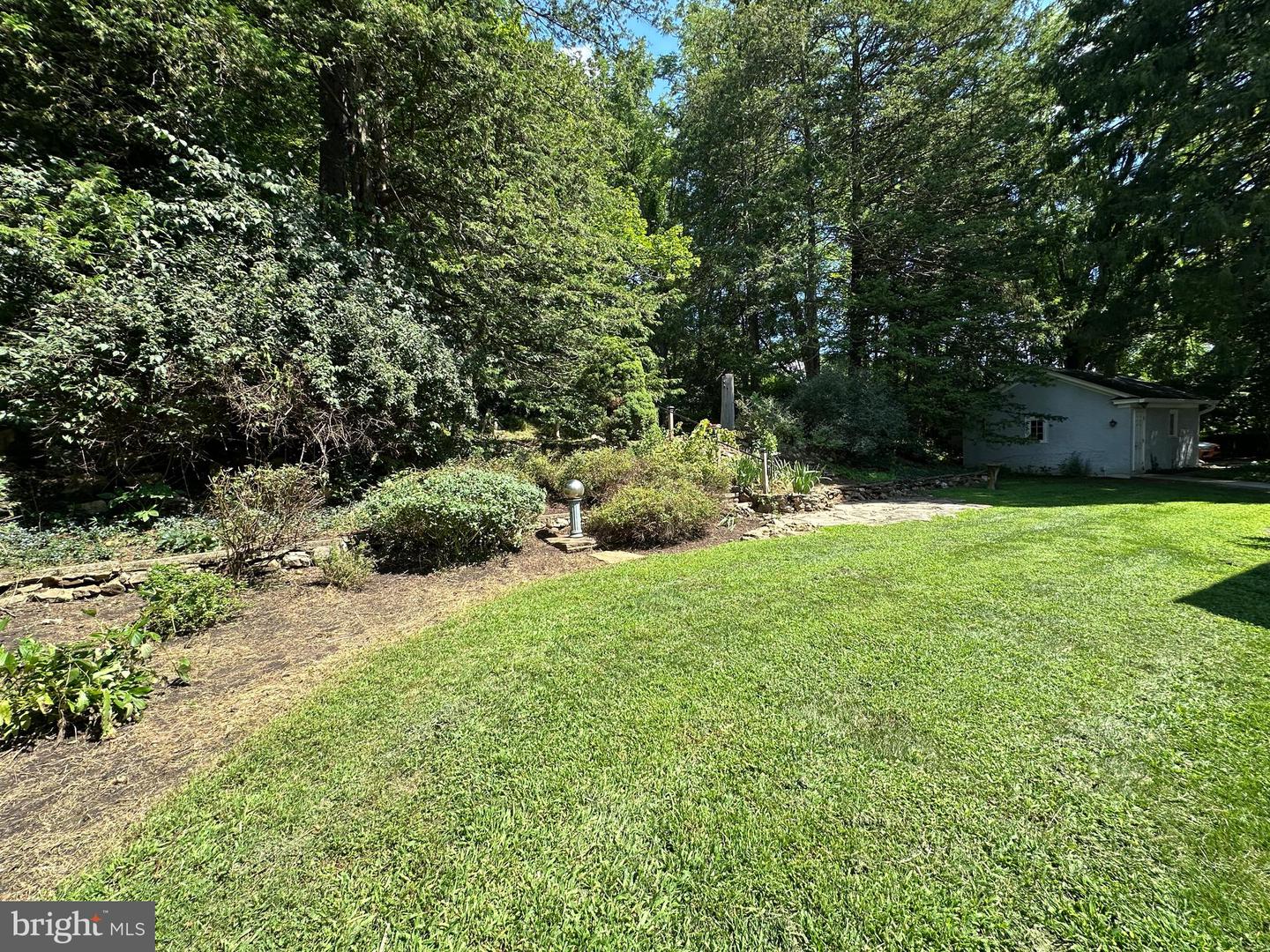 4813 Horseshoe Pike Property Photo 46