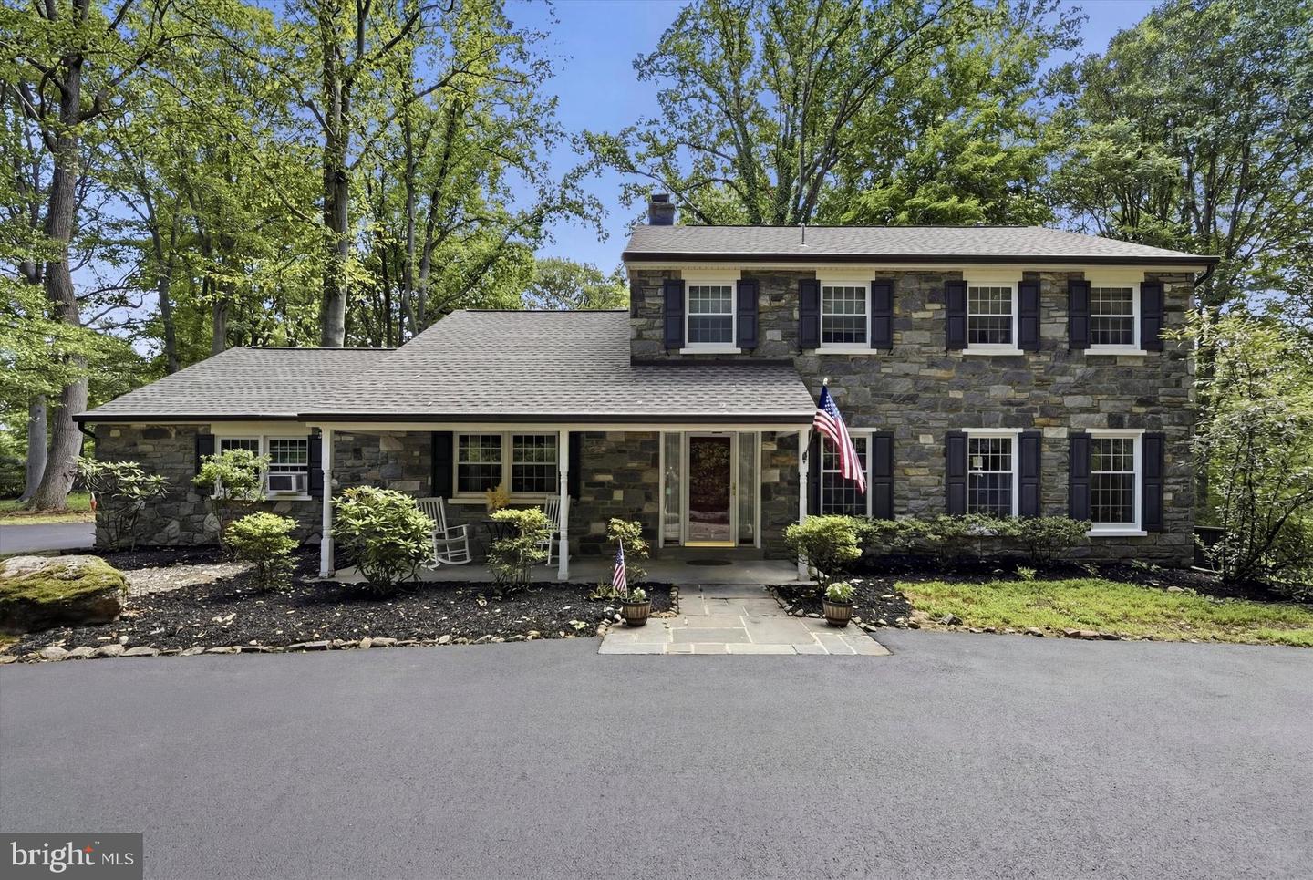 401 Walnut Hill Rd Property Photo 1