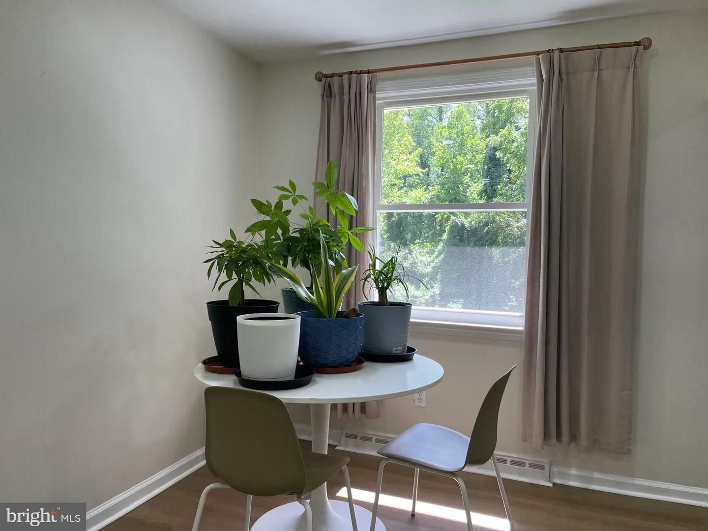 1019 Howellville Rd Property Photo 13